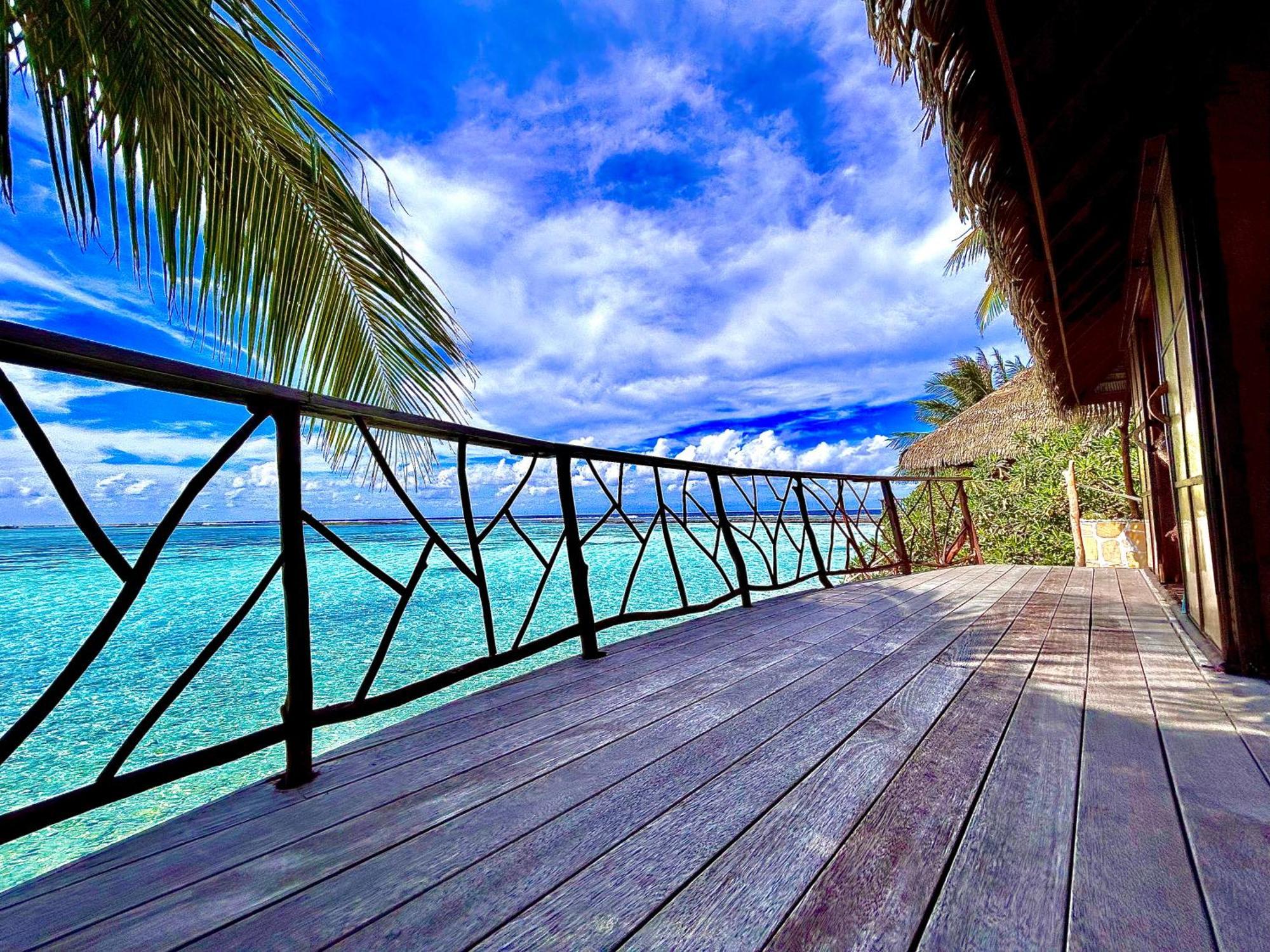 Eden Private Island Tahaa Hotel Patio  ภายนอก รูปภาพ