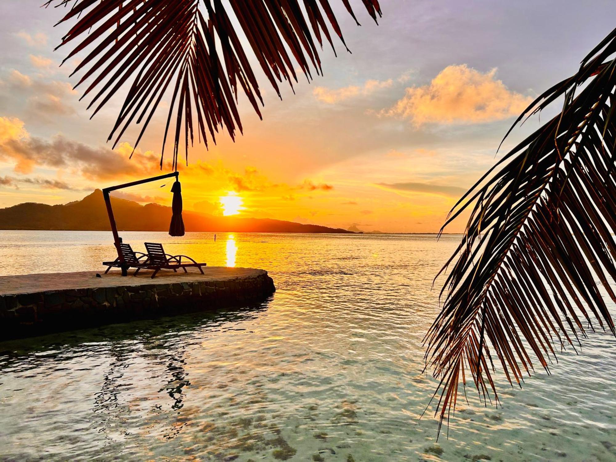 Eden Private Island Tahaa Hotel Patio  ภายนอก รูปภาพ