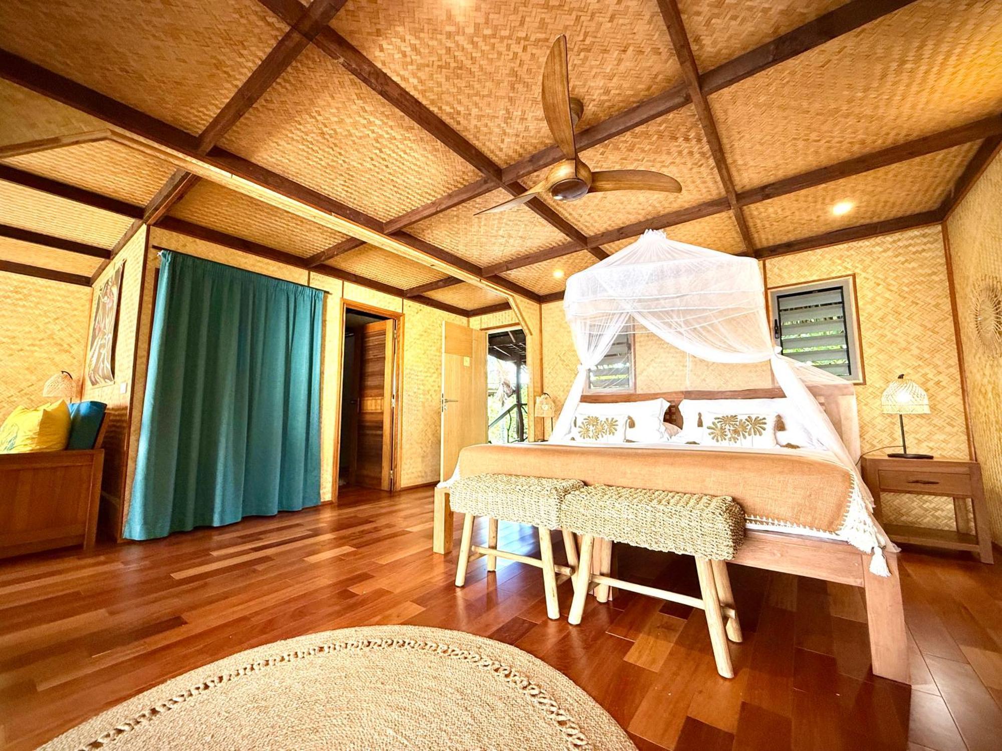 Eden Private Island Tahaa Hotel Patio  ภายนอก รูปภาพ